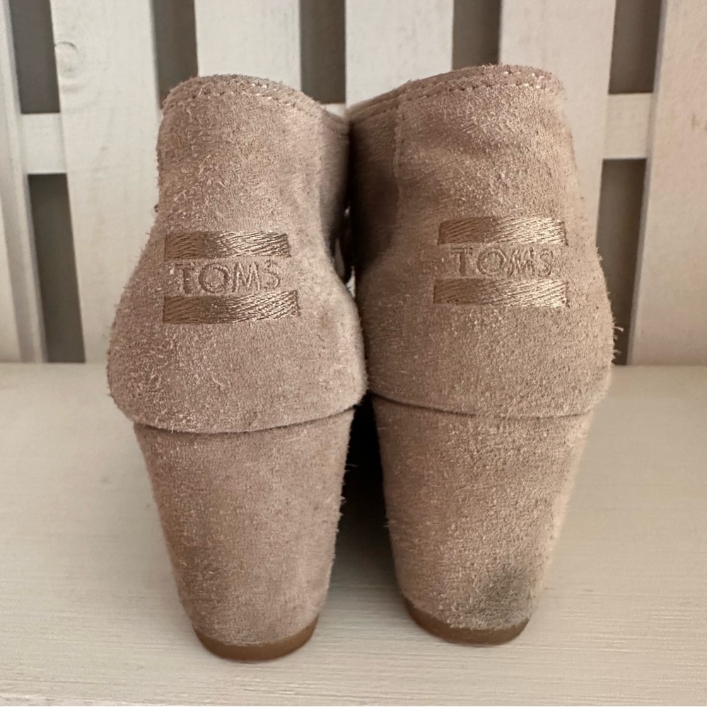 Toms Wedge Booties Women's Size 8 Suede Desert Leather Ankle Lace Up Taupe - Picture 5 of 15